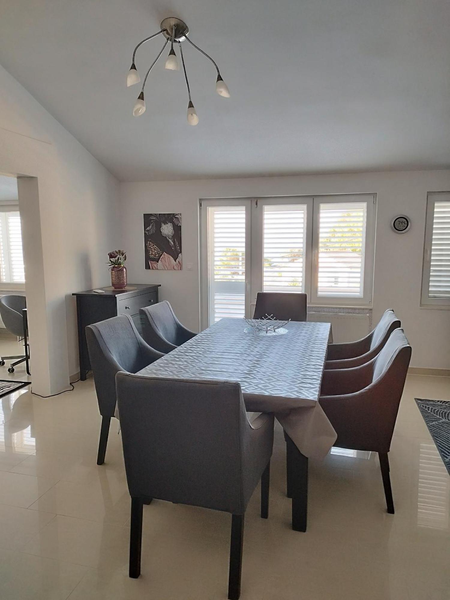 Ferienwohnung Am Sandstrand Omiš Εξωτερικό φωτογραφία